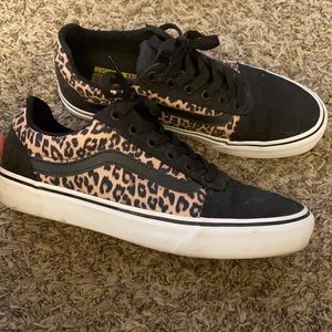 Women’s Cheetah Vans